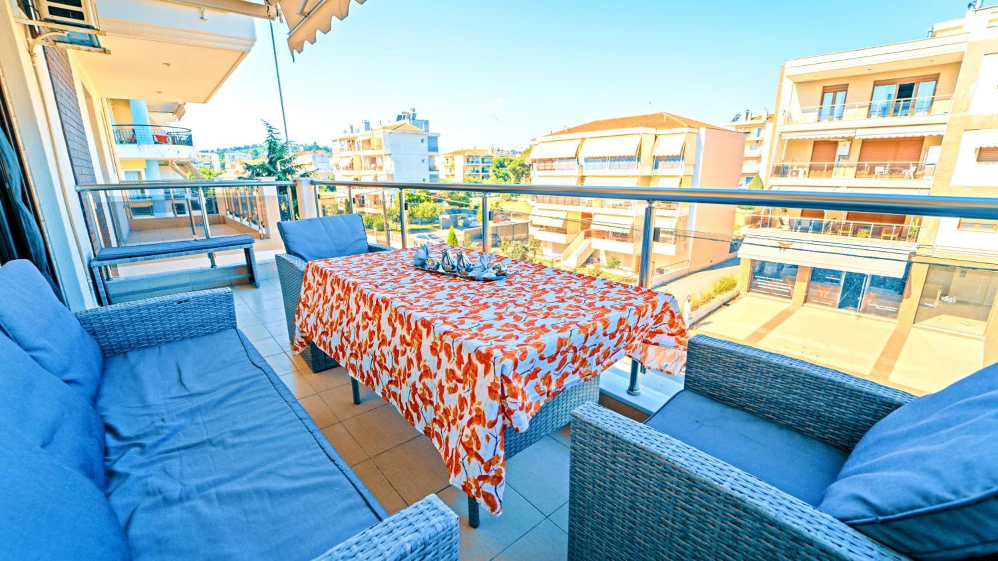 Luxury And Sunny Apartment 250 Mts From The Beach!! Переа Экстерьер фото