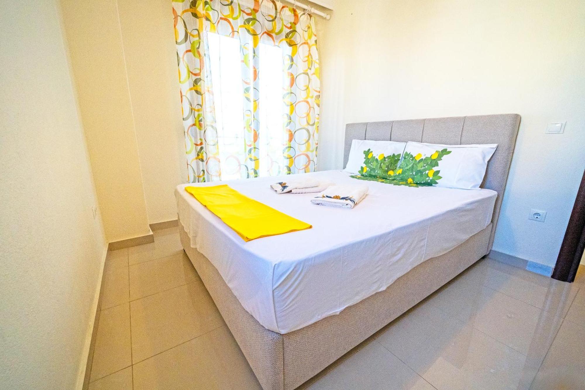 Luxury And Sunny Apartment 250 Mts From The Beach!! Переа Экстерьер фото
